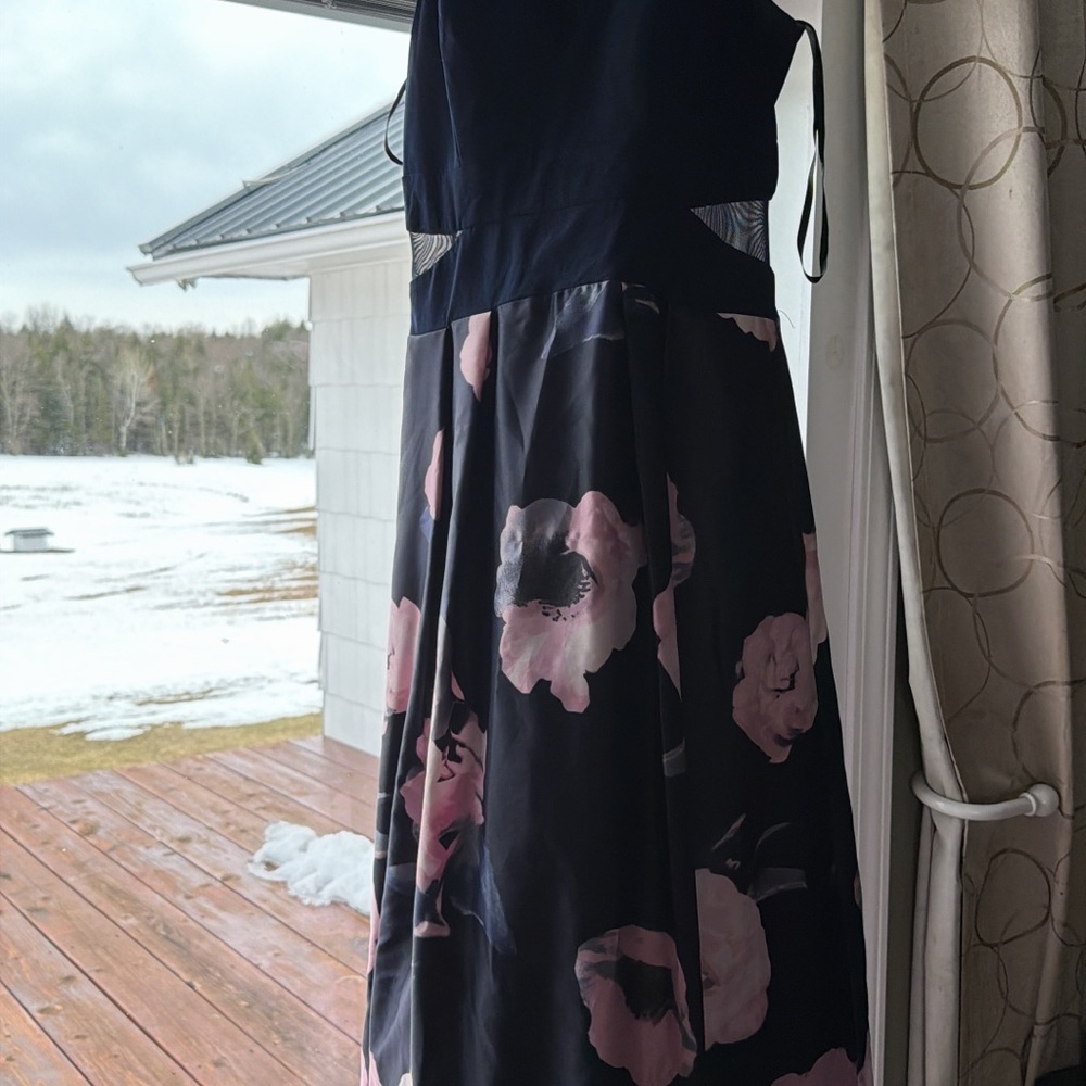 Floral Sleeveless Dress